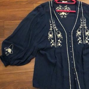 Joie navy and cream top